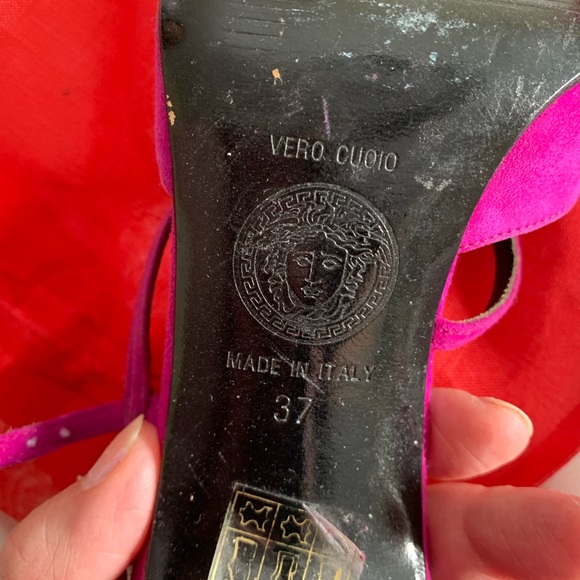 Gianni Versace made in Italy woman’s heels purple/ fuchsia color size 37 - Picture 8 of 16